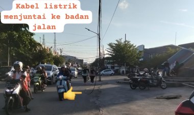 Warga Sombaopu Keluhkan Kabel Listrik yang Menjuntai ke Badan Jalan